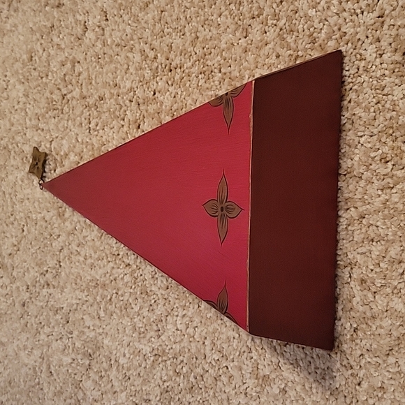 Southern Living at Home Metal Shelf - Picture 5 of 7